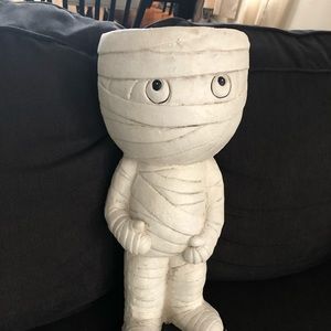 Mummy reserved for Monica